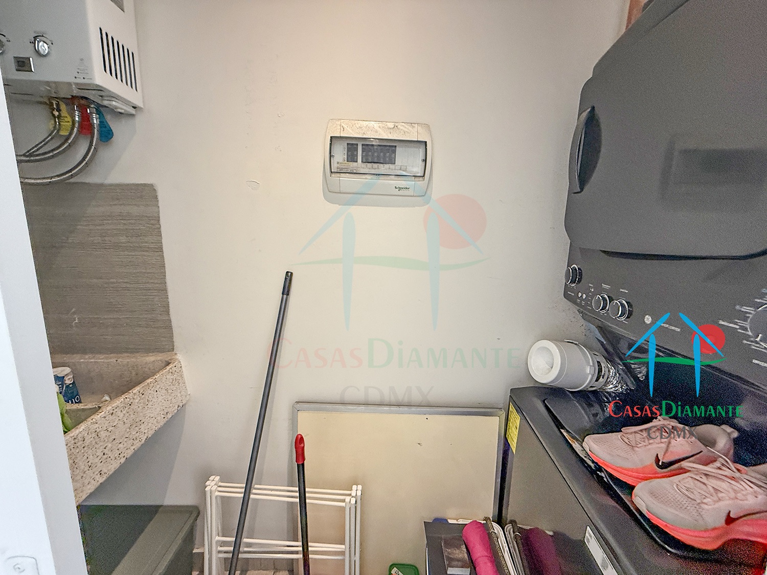 Av. Toluca Telma E BJB - Lavandería 1